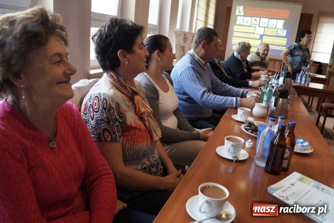 Zdjęcie w galerii na portalu naszraciborz.pl: W rolnictwie rządzą kobiety; szkolenie KRUS w Nędzy wiadomości z regionu