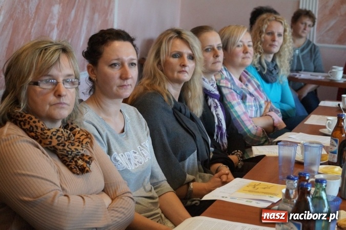 Zdjęcie w galerii na portalu naszraciborz.pl: W rolnictwie rządzą kobiety; szkolenie KRUS w Nędzy wiadomości z regionu