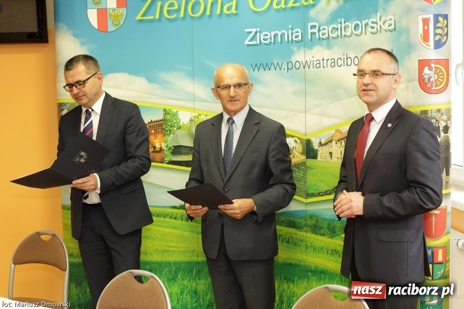 Zdjęcie w galerii na portalu naszraciborz.pl: Porozumienie i Perspektywy - piątek w Arenie Rafako wiadomości z regionu