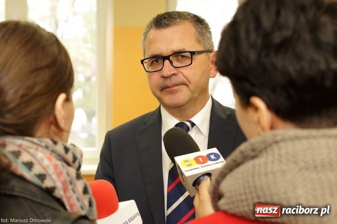 Zdjęcie w galerii na portalu naszraciborz.pl: Porozumienie i Perspektywy - piątek w Arenie Rafako wiadomości z regionu