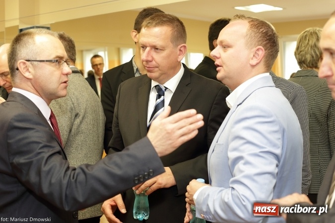 Zdjęcie w galerii na portalu naszraciborz.pl: Porozumienie i Perspektywy - piątek w Arenie Rafako wiadomości z regionu