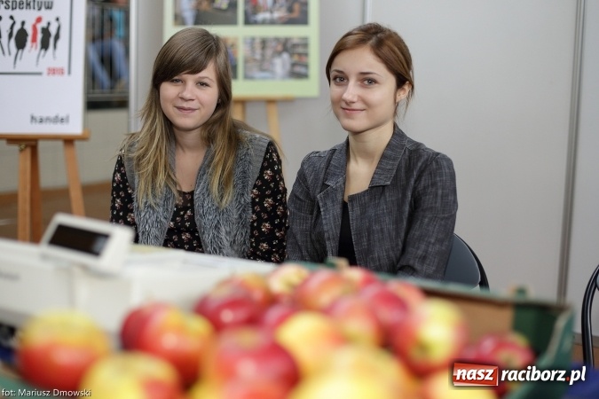 Zdjęcie w galerii na portalu naszraciborz.pl: Porozumienie i Perspektywy - piątek w Arenie Rafako wiadomości z regionu