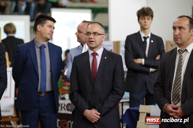 Zdjęcie w galerii na portalu naszraciborz.pl: Porozumienie i Perspektywy - piątek w Arenie Rafako wiadomości z regionu