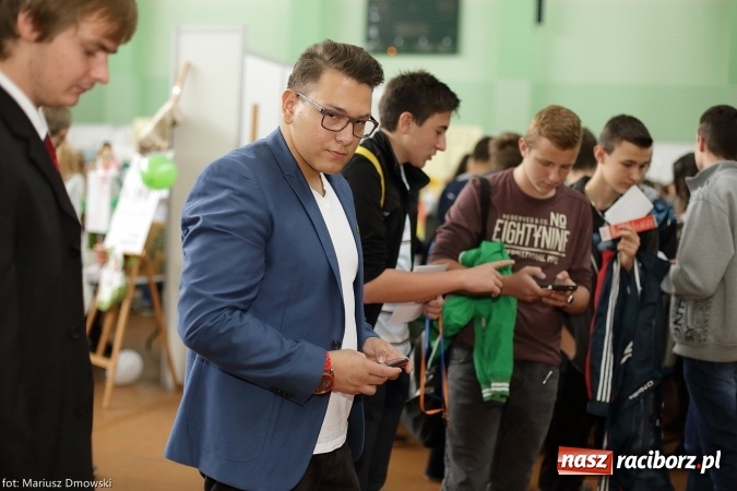 Zdjęcie w galerii na portalu naszraciborz.pl: Porozumienie i Perspektywy - piątek w Arenie Rafako wiadomości z regionu