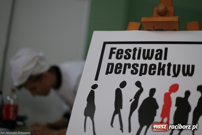 Zdjęcie w galerii na portalu naszraciborz.pl: Porozumienie i Perspektywy - piątek w Arenie Rafako wiadomości z regionu