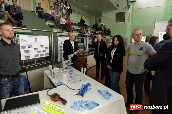 Zdjęcie w galerii na portalu naszraciborz.pl: Porozumienie i Perspektywy - piątek w Arenie Rafako wiadomości z regionu