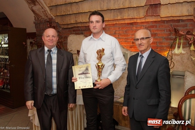 Zdjęcie w galerii na portalu naszraciborz.pl: Podsumowanie sezonu lotowego gołębi pocztowych wiadomości z regionu