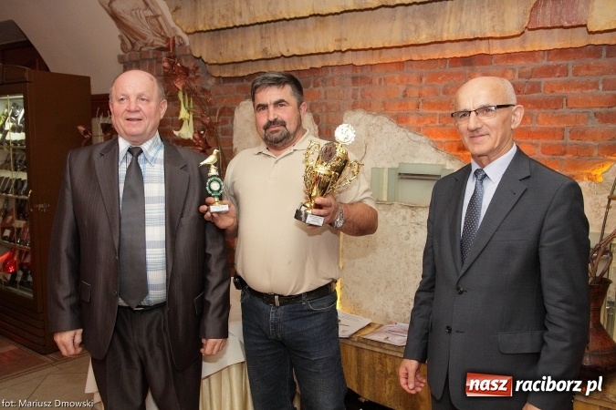 Zdjęcie w galerii na portalu naszraciborz.pl: Podsumowanie sezonu lotowego gołębi pocztowych wiadomości z regionu