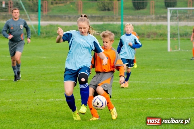 Zdjęcie w galerii na portalu naszraciborz.pl: Udany zryw Rudnika. Mateusz Koczy niczym Kazimierz Deyna wiadomości z regionu