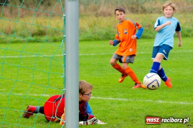 Zdjęcie w galerii na portalu naszraciborz.pl: Udany zryw Rudnika. Mateusz Koczy niczym Kazimierz Deyna wiadomości z regionu