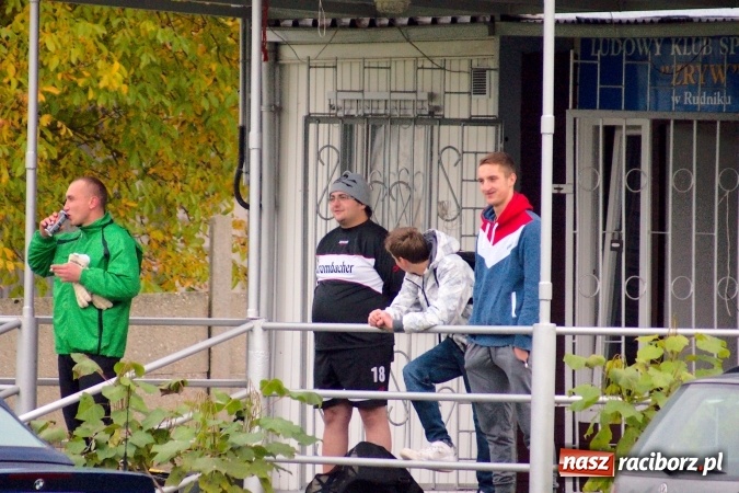 Zdjęcie w galerii na portalu naszraciborz.pl: Udany zryw Rudnika. Mateusz Koczy niczym Kazimierz Deyna wiadomości z regionu