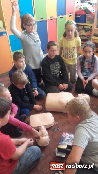 Zdjęcie w galerii na portalu naszraciborz.pl: Kuźnia Raciborska z całą Polską biła rekord wiadomości z regionu