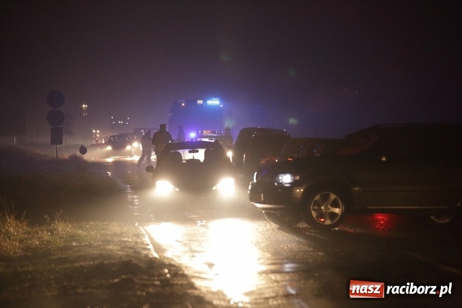 Zdjęcie w galerii na portalu naszraciborz.pl: Pijany 47-latek doprowadził do zderzenia czterech pojazdów na trasie Racibórz-Pietrowice wiadomości z regionu