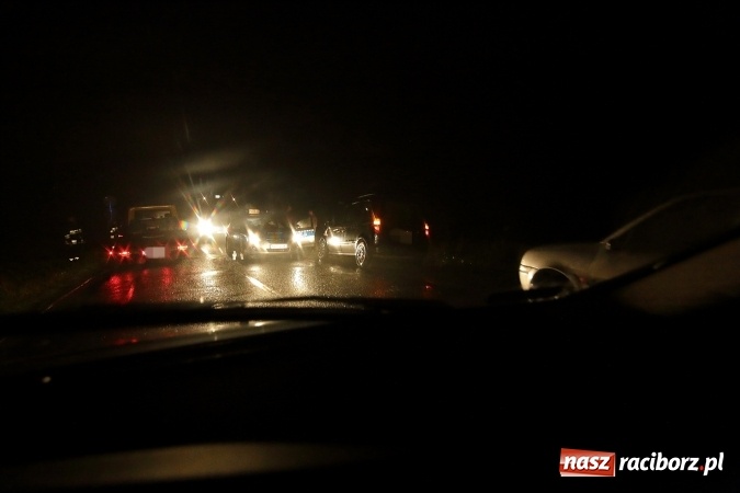 Zdjęcie w galerii na portalu naszraciborz.pl: Pijany 47-latek doprowadził do zderzenia czterech pojazdów na trasie Racibórz-Pietrowice wiadomości z regionu