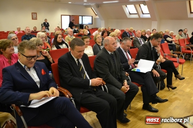 Zdjęcie w galerii na portalu naszraciborz.pl: PERSONA świętowała 15-lecie na Zamku Piastowskim  wiadomości z regionu