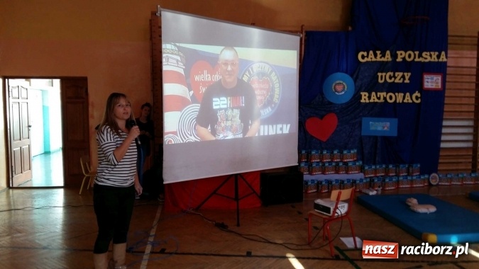 Zdjęcie w galerii na portalu naszraciborz.pl: Pobijmy razem z Jurkiem Owsiakiem rekord w udzielaniu pierwszej pomocy! wiadomości z regionu