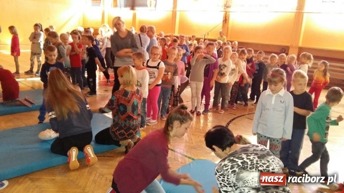 Zdjęcie w galerii na portalu naszraciborz.pl: Pobijmy razem z Jurkiem Owsiakiem rekord w udzielaniu pierwszej pomocy! wiadomości z regionu