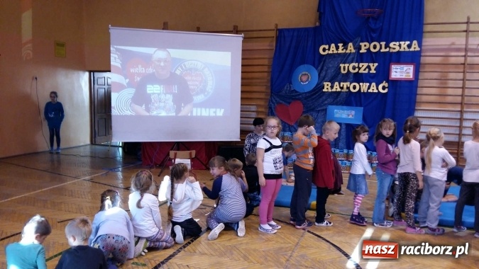 Zdjęcie w galerii na portalu naszraciborz.pl: Pobijmy razem z Jurkiem Owsiakiem rekord w udzielaniu pierwszej pomocy! wiadomości z regionu