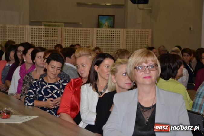 Zdjęcie w galerii na portalu naszraciborz.pl: Dzień Edukacji Narodowej w gminie Krzyżanowice wiadomości z regionu