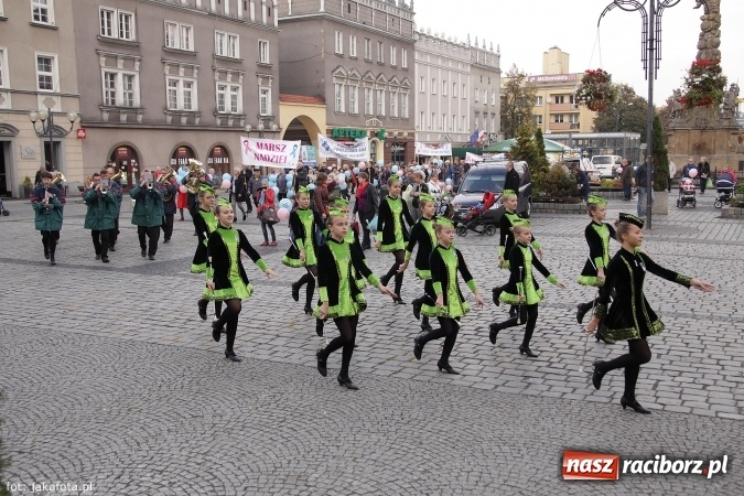 Zdjęcie w galerii na portalu naszraciborz.pl: XVI Raciborski Marsz Nadziei - fotoreportaż wiadomości z regionu