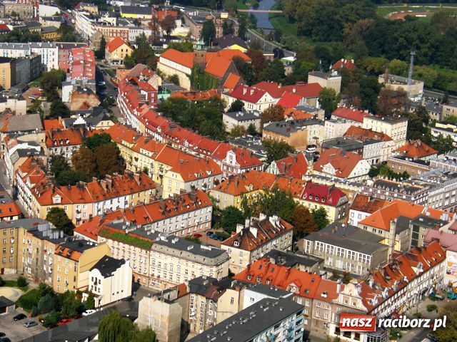 Zdjęcie w galerii na portalu naszraciborz.pl: Racibórz z LOTU PTAKA wiadomości z regionu