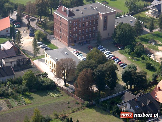 Zdjęcie w galerii na portalu naszraciborz.pl: Racibórz z LOTU PTAKA wiadomości z regionu