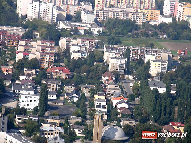Zdjęcie w galerii na portalu naszraciborz.pl: Racibórz z LOTU PTAKA wiadomości z regionu