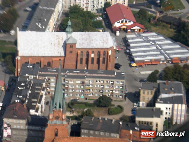 Zdjęcie w galerii na portalu naszraciborz.pl: Racibórz z LOTU PTAKA wiadomości z regionu