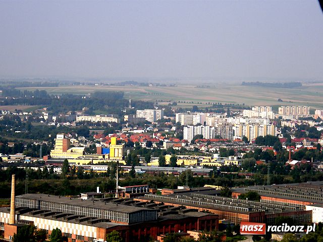 Zdjęcie w galerii na portalu naszraciborz.pl: Racibórz z LOTU PTAKA wiadomości z regionu