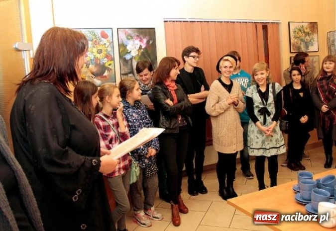 Zdjęcie w galerii na portalu naszraciborz.pl: Wystawa uczniów Liceum Plastycznego w RCI wiadomości z regionu