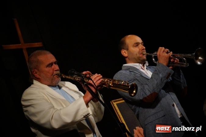 Zdjęcie w galerii na portalu naszraciborz.pl: Opowieść o tym, co może jeden człowiek z Janem Nowickim w Strzesze wiadomości z regionu