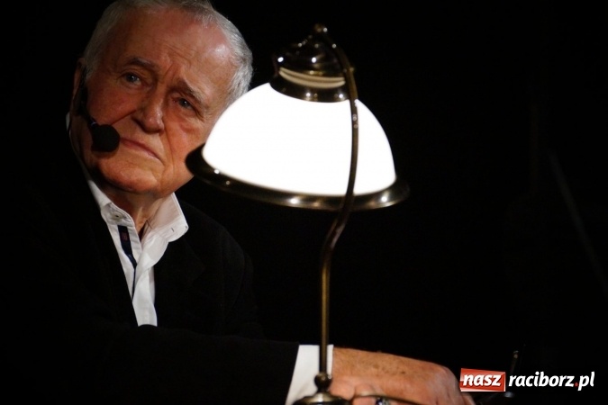 Zdjęcie w galerii na portalu naszraciborz.pl: Opowieść o tym, co może jeden człowiek z Janem Nowickim w Strzesze wiadomości z regionu