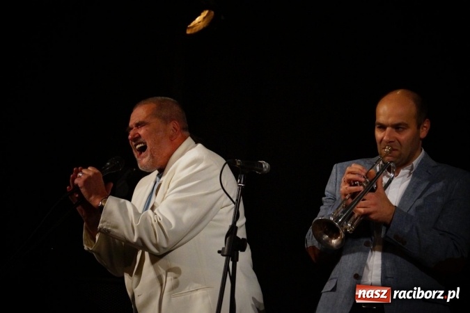 Zdjęcie w galerii na portalu naszraciborz.pl: Opowieść o tym, co może jeden człowiek z Janem Nowickim w Strzesze wiadomości z regionu