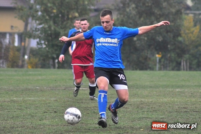 Zdjęcie w galerii na portalu naszraciborz.pl: A klasa: Ocice w końcu zwycięskie wiadomości z regionu