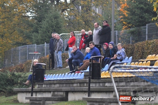 Zdjęcie w galerii na portalu naszraciborz.pl: A klasa: Ocice w końcu zwycięskie wiadomości z regionu