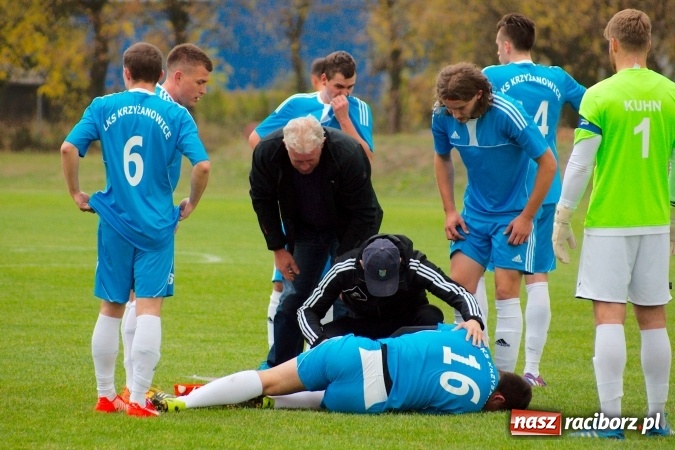 Zdjęcie w galerii na portalu naszraciborz.pl: Klasa okręgowa: Grzegorz Wojda zapewnił trzy punkty Rafako. Poważna kontuzja zawodnika Krzyżanowic wiadomości z regionu