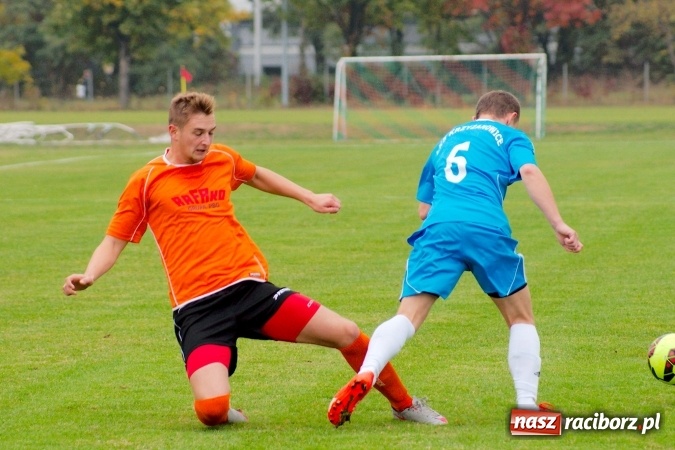 Zdjęcie w galerii na portalu naszraciborz.pl: Klasa okręgowa: Grzegorz Wojda zapewnił trzy punkty Rafako. Poważna kontuzja zawodnika Krzyżanowic wiadomości z regionu