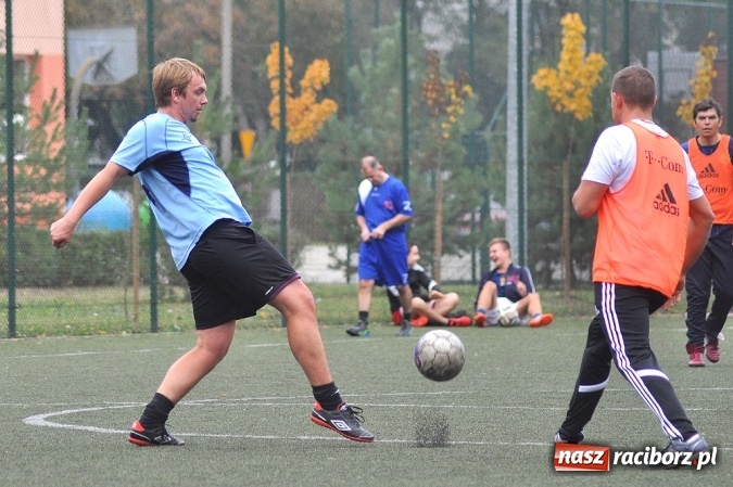 Zdjęcie w galerii na portalu naszraciborz.pl: Betra-Ensol z pucharem prezesa wiadomości z regionu