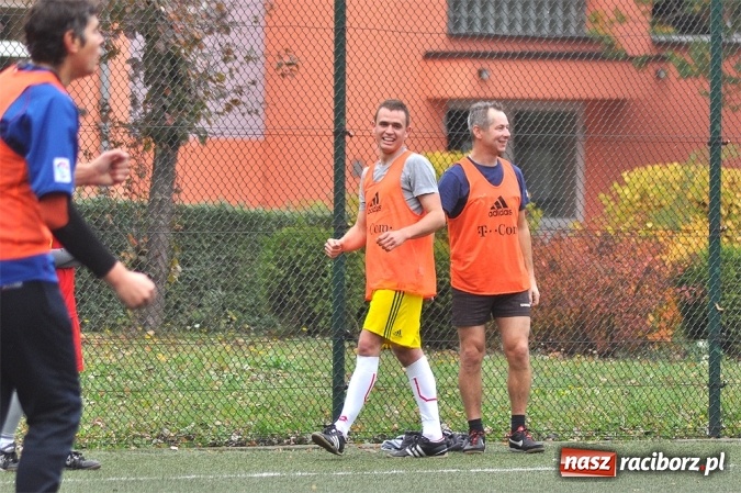 Zdjęcie w galerii na portalu naszraciborz.pl: Betra-Ensol z pucharem prezesa wiadomości z regionu