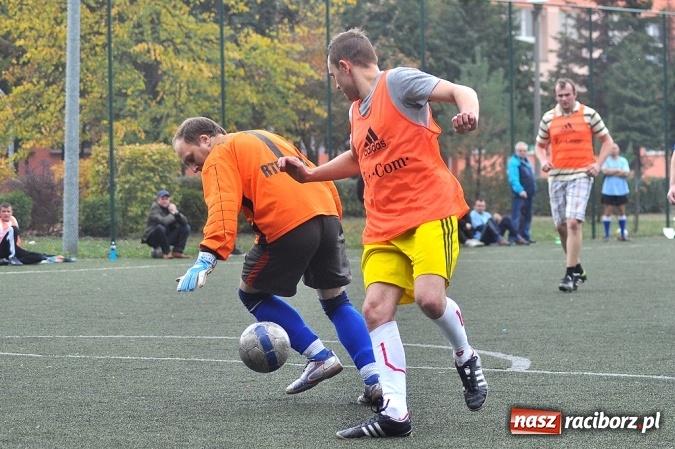 Zdjęcie w galerii na portalu naszraciborz.pl: Betra-Ensol z pucharem prezesa wiadomości z regionu