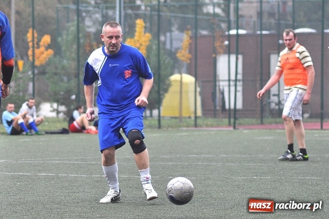 Zdjęcie w galerii na portalu naszraciborz.pl: Betra-Ensol z pucharem prezesa wiadomości z regionu