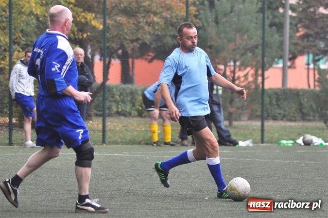 Zdjęcie w galerii na portalu naszraciborz.pl: Betra-Ensol z pucharem prezesa wiadomości z regionu