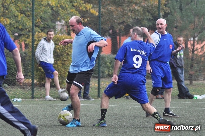 Zdjęcie w galerii na portalu naszraciborz.pl: Betra-Ensol z pucharem prezesa wiadomości z regionu