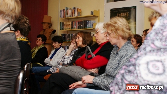 Zdjęcie w galerii na portalu naszraciborz.pl: Kłopot z literaturą kobiecą wiadomości z regionu