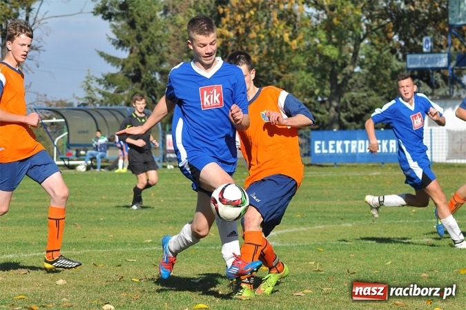 Zdjęcie w galerii na portalu naszraciborz.pl: Wilczek pogryzł Krzanowice. Zwycięstwo Gamowa wiadomości z regionu