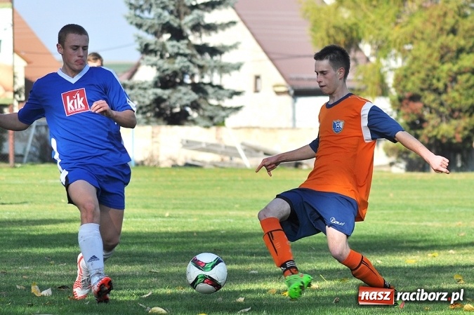 Zdjęcie w galerii na portalu naszraciborz.pl: Wilczek pogryzł Krzanowice. Zwycięstwo Gamowa wiadomości z regionu