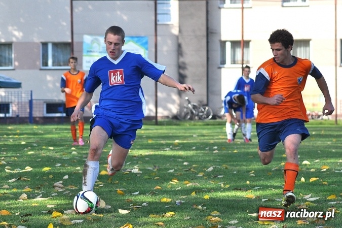 Zdjęcie w galerii na portalu naszraciborz.pl: Wilczek pogryzł Krzanowice. Zwycięstwo Gamowa wiadomości z regionu