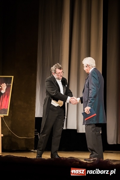 Zdjęcie w galerii na portalu naszraciborz.pl: Strauss Gala w Raciborskim Centrum Kultury wiadomości z regionu