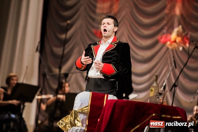 Zdjęcie w galerii na portalu naszraciborz.pl: Strauss Gala w Raciborskim Centrum Kultury wiadomości z regionu