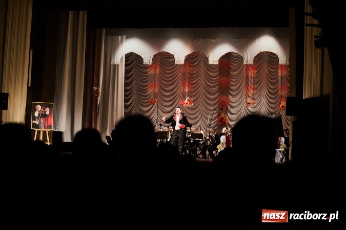 Zdjęcie w galerii na portalu naszraciborz.pl: Strauss Gala w Raciborskim Centrum Kultury wiadomości z regionu